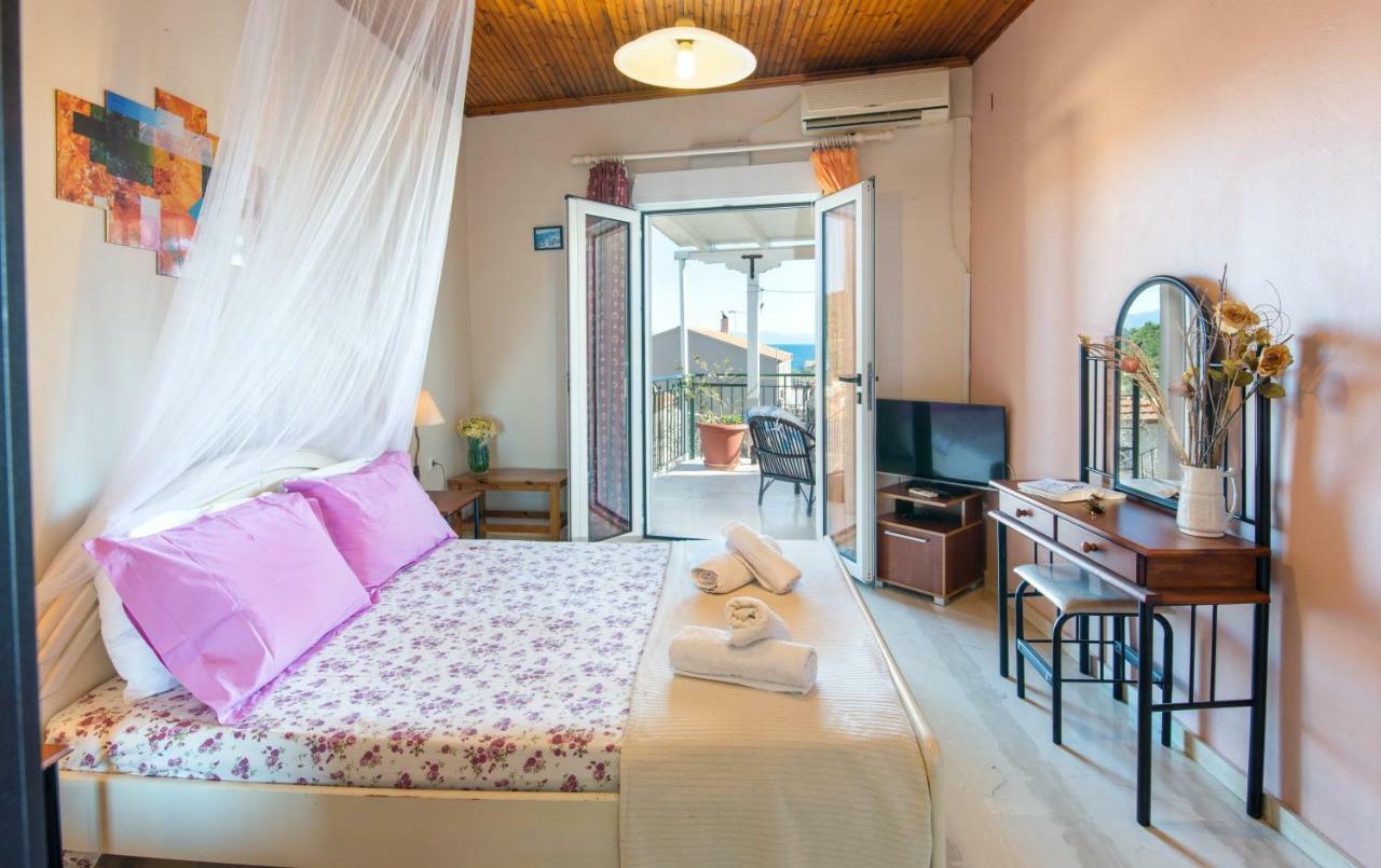 Paxos Apartments Gaios Exterior photo